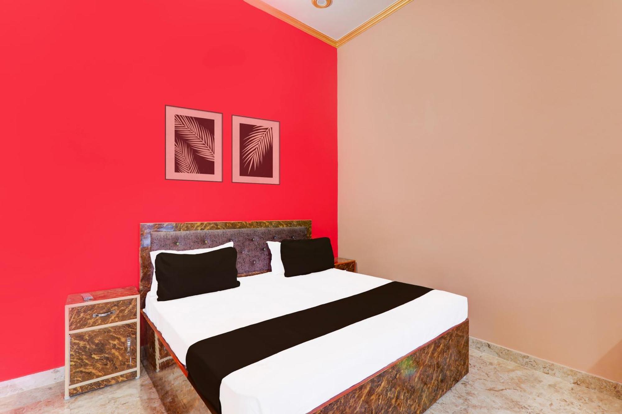 Hotel O Kashvi Hotel Sitapur  Экстерьер фото