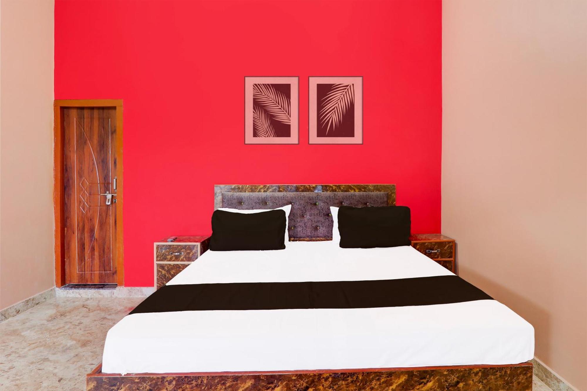 Hotel O Kashvi Hotel Sitapur  Экстерьер фото